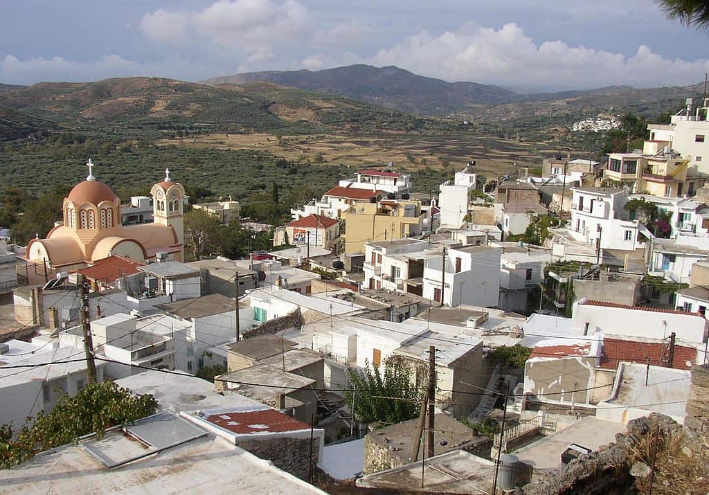The historical village of Viannos, at the foot of Mount Dikti.